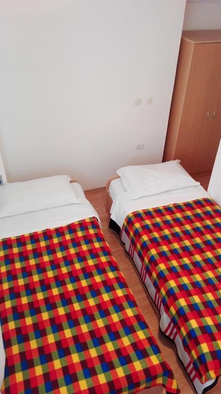 Apartment Luka Novigrad Istria Esterno foto