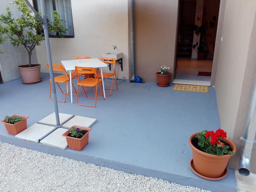 Apartment Luka Novigrad Istria Esterno foto