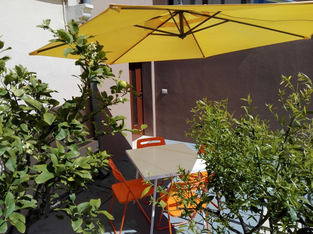 Apartment Luka Novigrad Istria Esterno foto